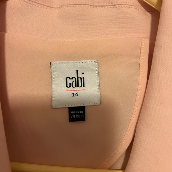 Cabi Pink Grace Jacket and Slacks, Spring ‘20 Cabi Collection. Size 14. - Picture 3 of 3